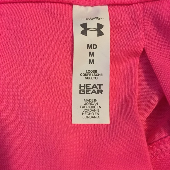 UNDER ARMOUR Whisperlight Keyhole Cutout SS Tee - Picture 10 of 11